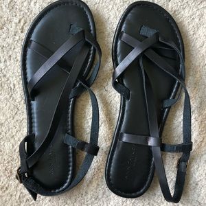 Black Ann Taylor Sandals